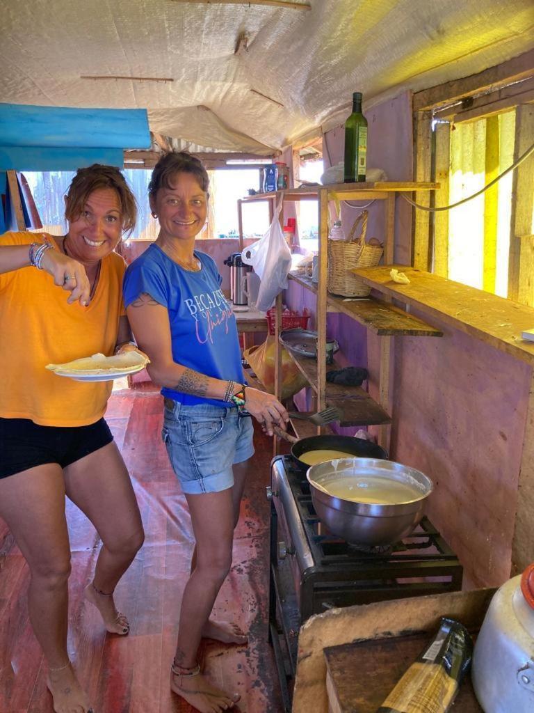 Urosfood & Titiqaqa Lodge ภายนอก รูปภาพ